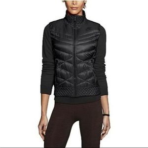 Nike Women's Black Cascade Goose Down 700 Puffer Vest Quilted small